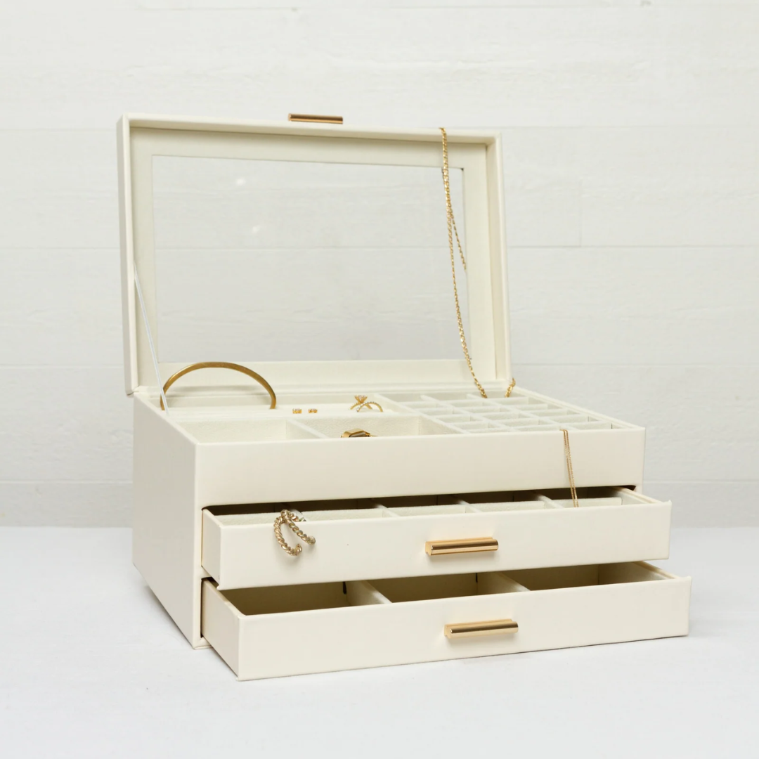 Sieradenorganizer met 3 Lagen en Glazen Deksel - Magnetische Sluiting - Veganistisch Leer Zwart Luxe | Sansoti