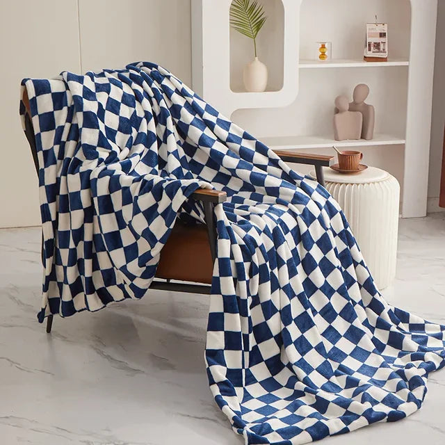 Karierte Decke aus weichem, warmem Polyester-Jacquard für Wohnbereich und Schlafzimmer, dekoratives modernes skandinavisches Design | Sansoti