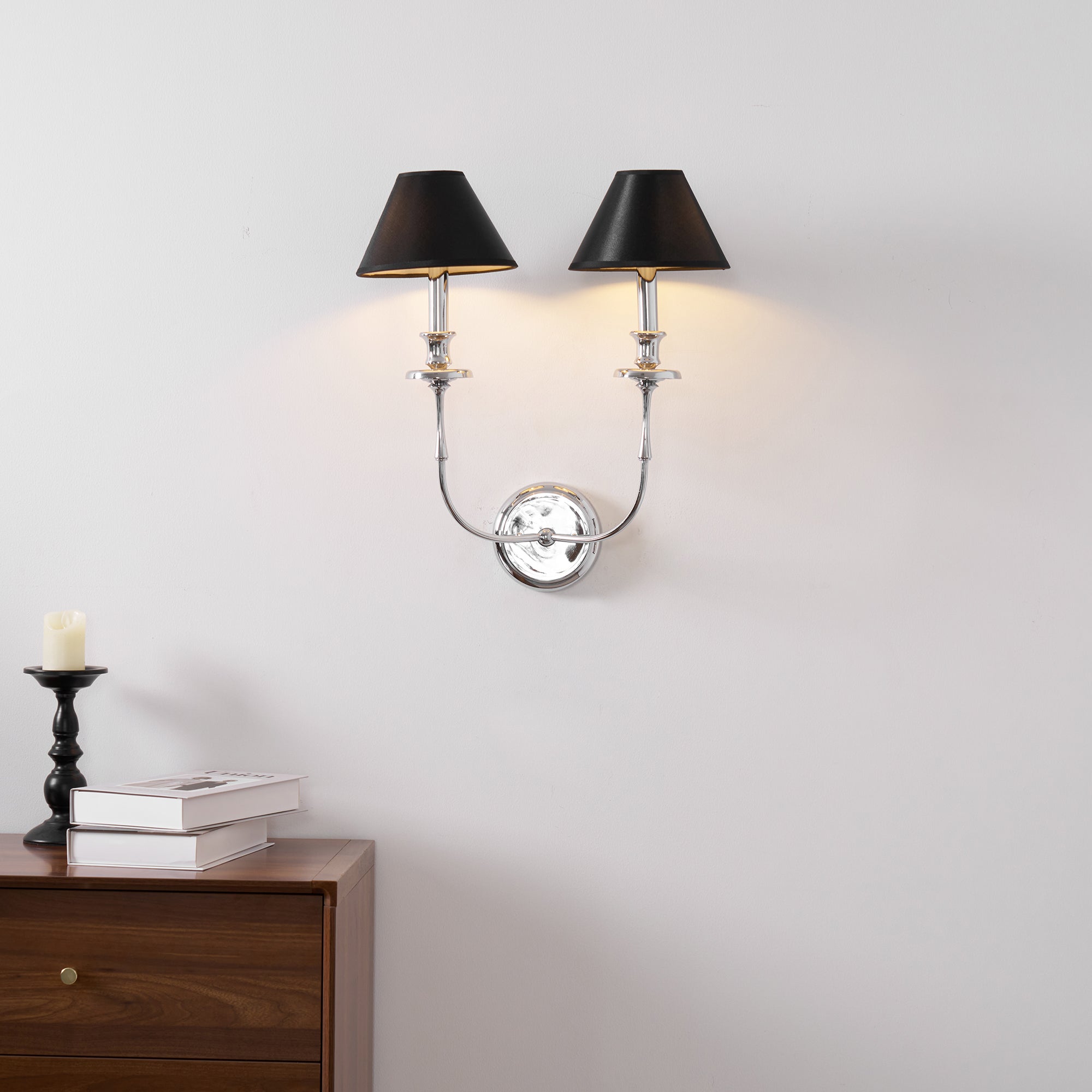 Applique Murale Moderne avec Abat-jour en Tissu Noir en Laiton, Nickel ou Noir – 1 ou 2 Points Lumineux Design | Restfield