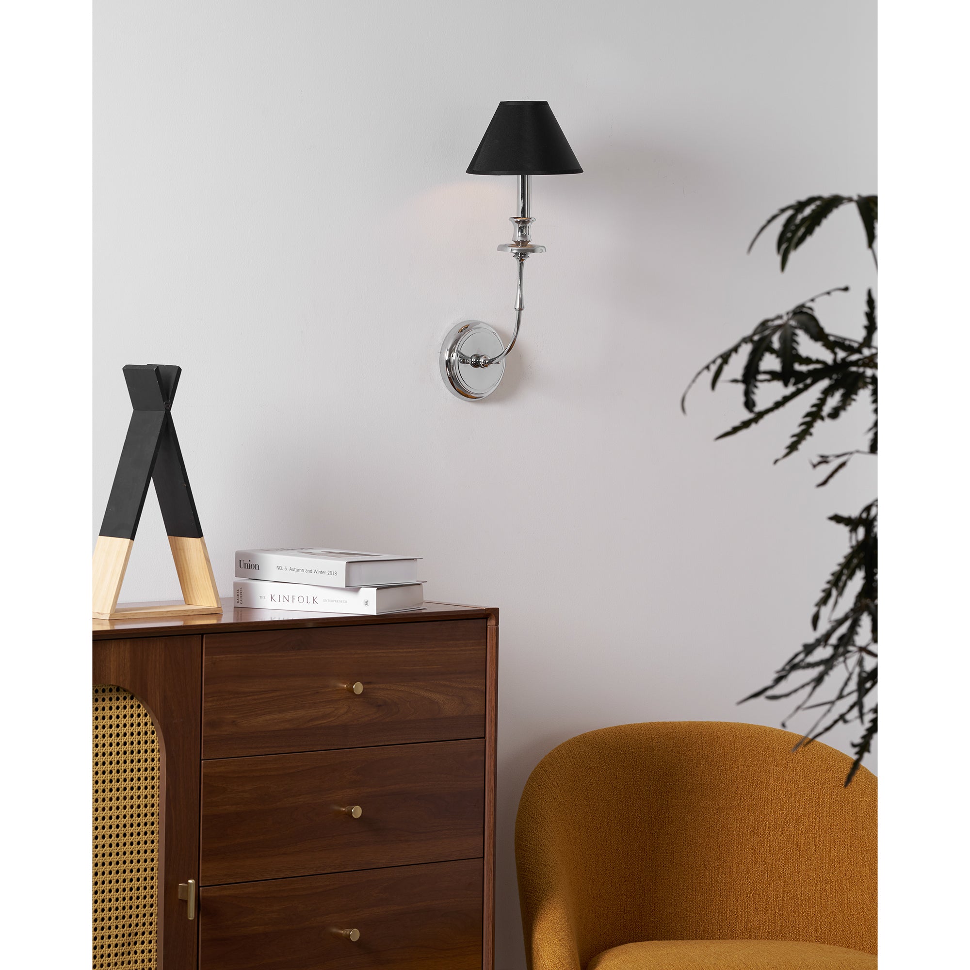 Applique Murale Moderne avec Abat-jour en Tissu Noir en Laiton, Nickel ou Noir – 1 ou 2 Points Lumineux Design | Restfield