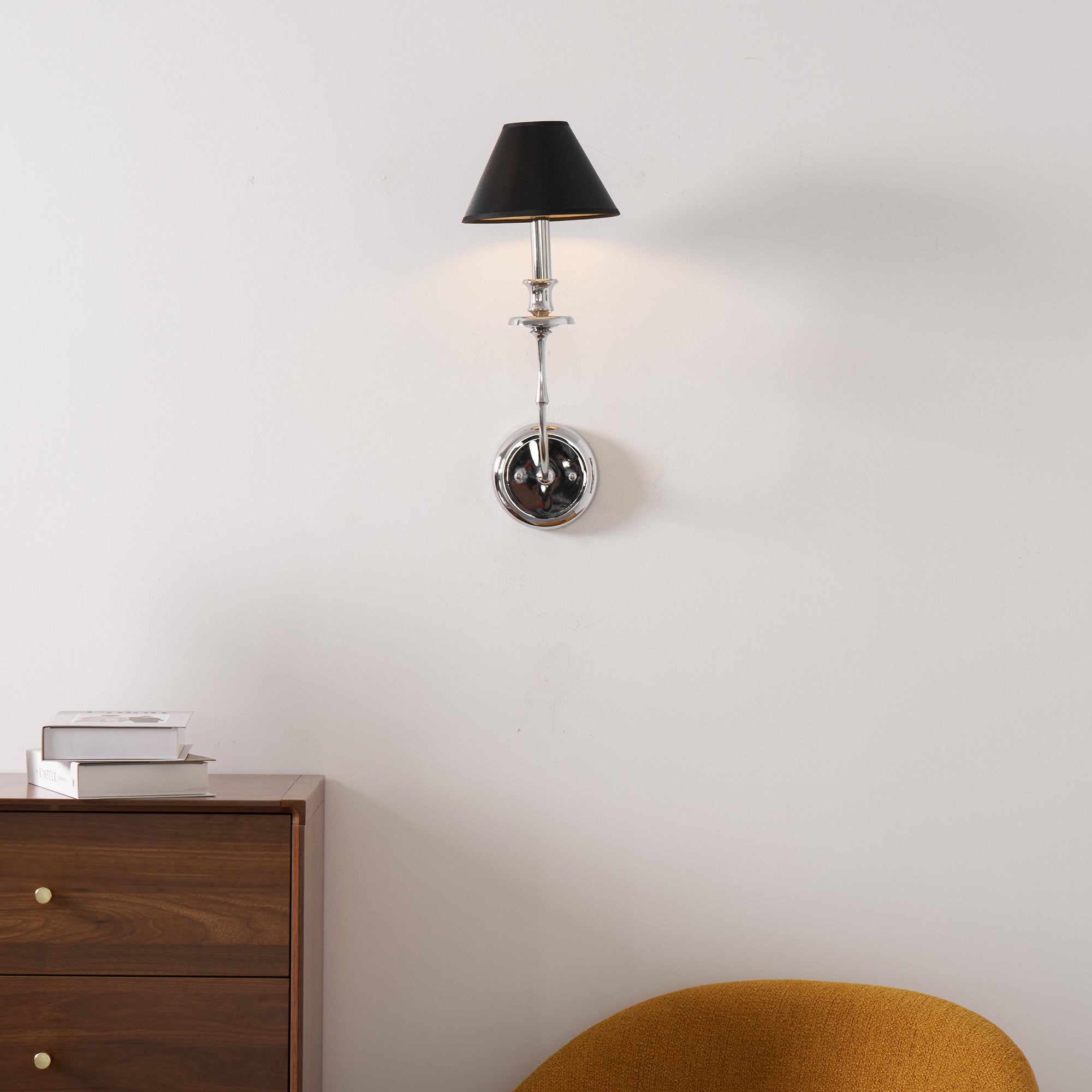 Applique Murale Moderne avec Abat-jour en Tissu Noir en Laiton, Nickel ou Noir – 1 ou 2 Points Lumineux Design | Restfield