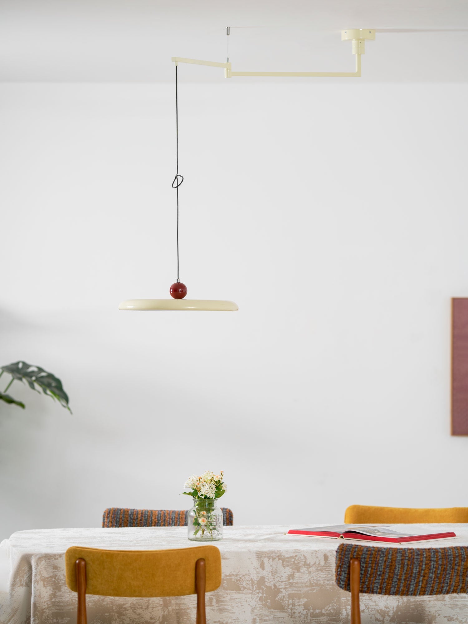 Mid-Century Swing Hanglamp — Kinetisch Design met Zwevende Schijf & Contragewicht | Verstelbare Armlamp voor Moderne Eetkamers en Creatieve Werkruimtes | Integrale LED | Sansoti