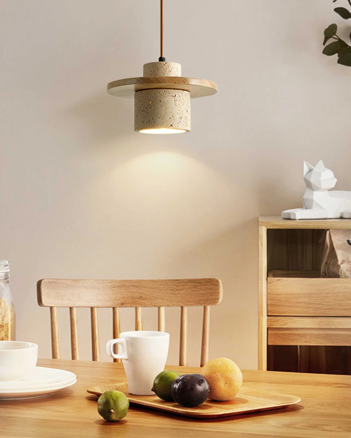 Hanglamp natuursteen travertijn met walnoot accent modern design | Sansoti
