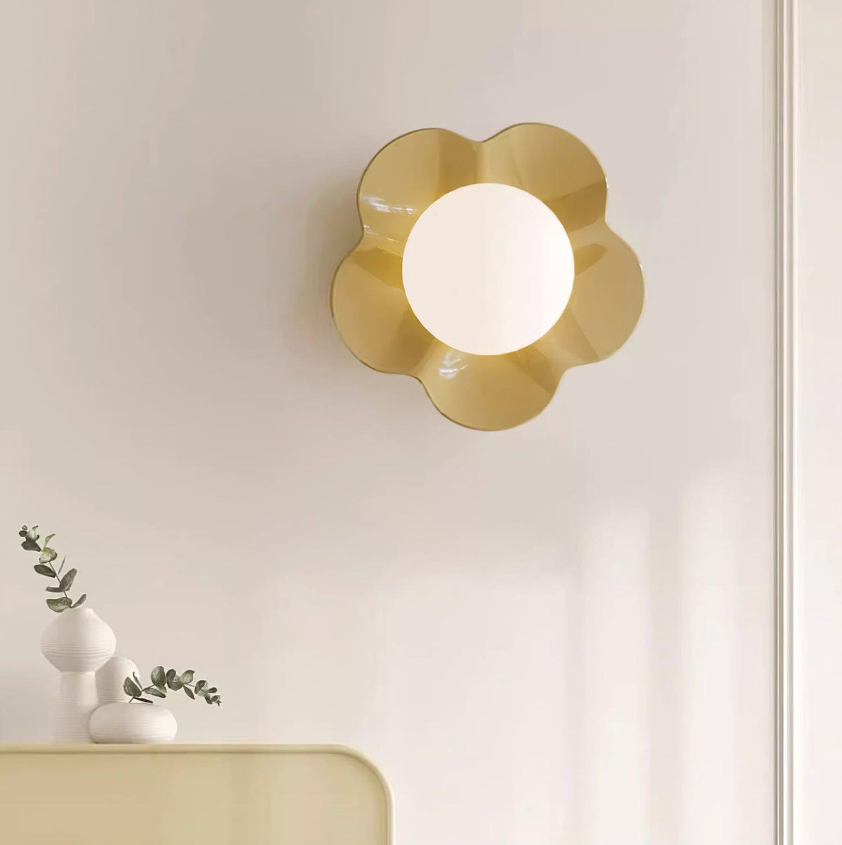 Wandlamp Bloemblaadjes Design Hars Glas G9 Fitting Dimbaar Woonkamer Slaapkamer 3 Kleuren Sfeervol Licht | Sansoti