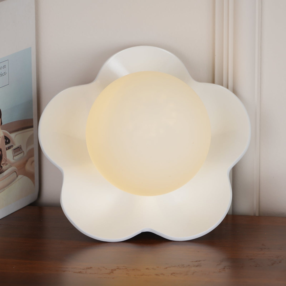 Wandlamp Bloemblaadjes Design Hars Glas G9 Fitting Dimbaar Woonkamer Slaapkamer 3 Kleuren Sfeervol Licht | Sansoti