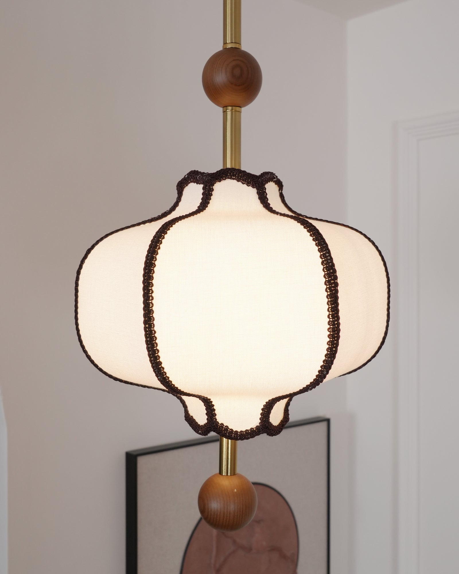 Stoffen Hanglamp met Lantaarnvorm – Walnoot of Goud Frame – 25 tot 50 cm – Scandinavisch Design Plafondlamp | Sansoti