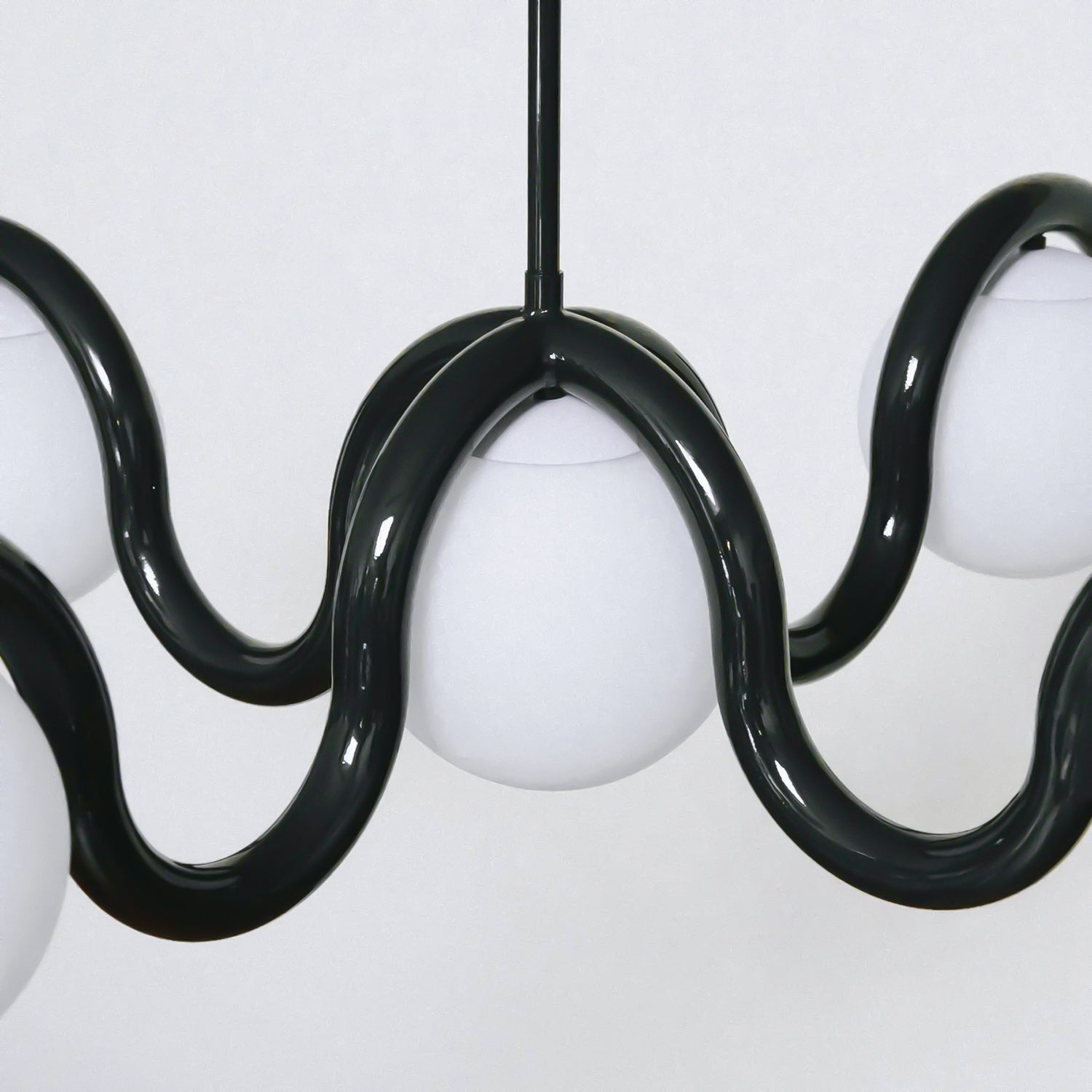 Moderne Kroonluchter met Messing en Glas – Artistieke Verlichting voor Eetkamer en Woonkamer | Sansoti