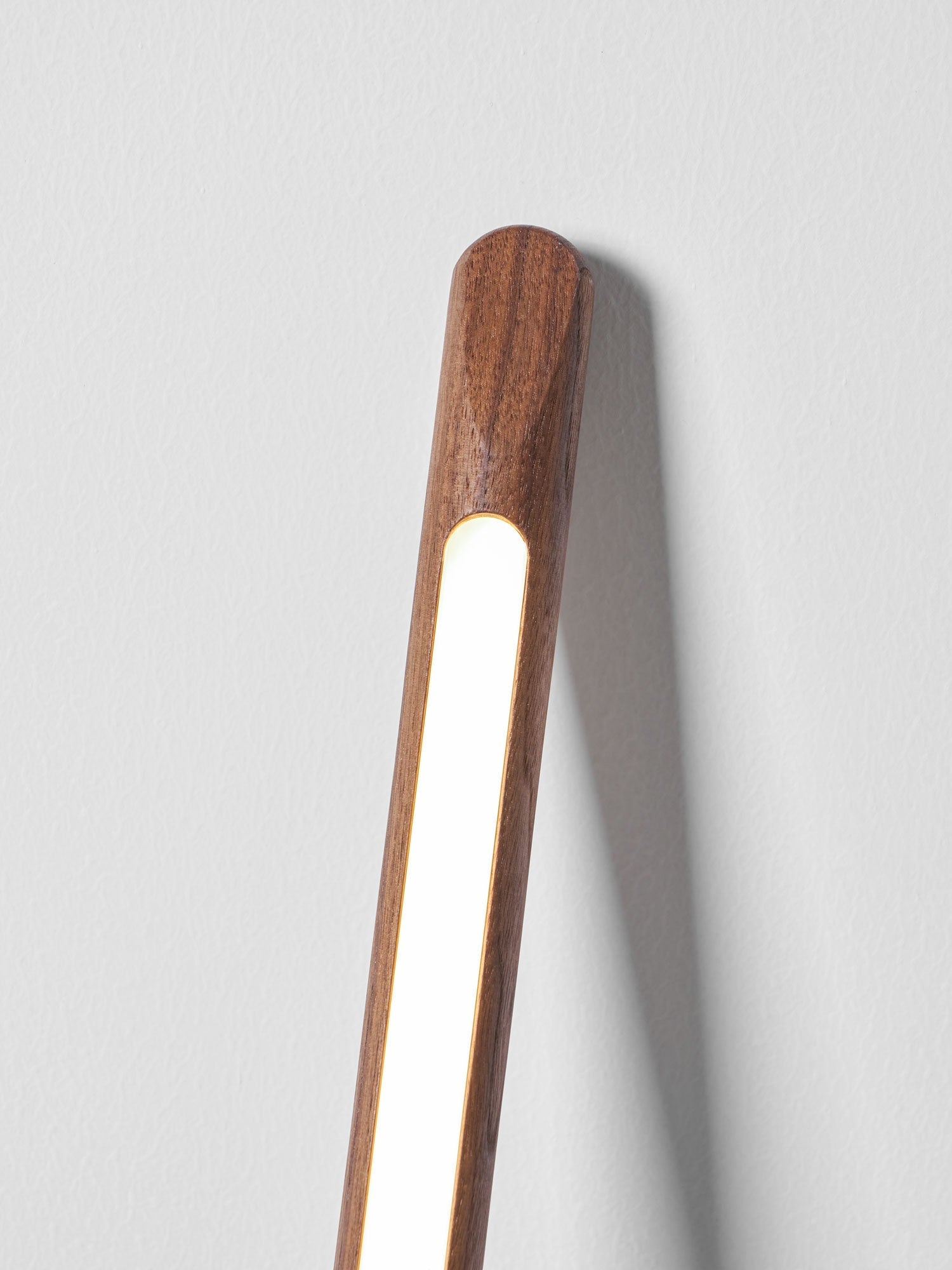 Scandinavische Vloerlamp Hout & Acryl met Geïntegreerde LED Staaflamp 135cm | Sansoti
