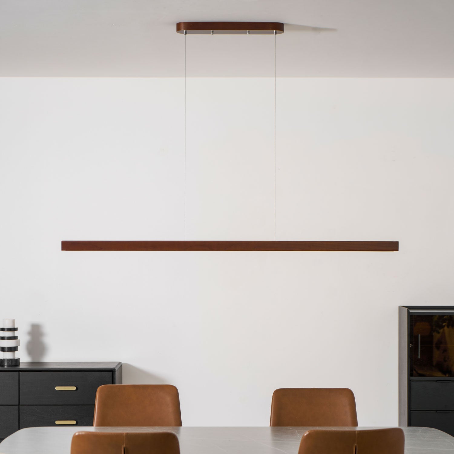 Lineaire Houten Hanglamp — Scandinavische LED Pendel met Verstelbare Hoogte | Sansoti