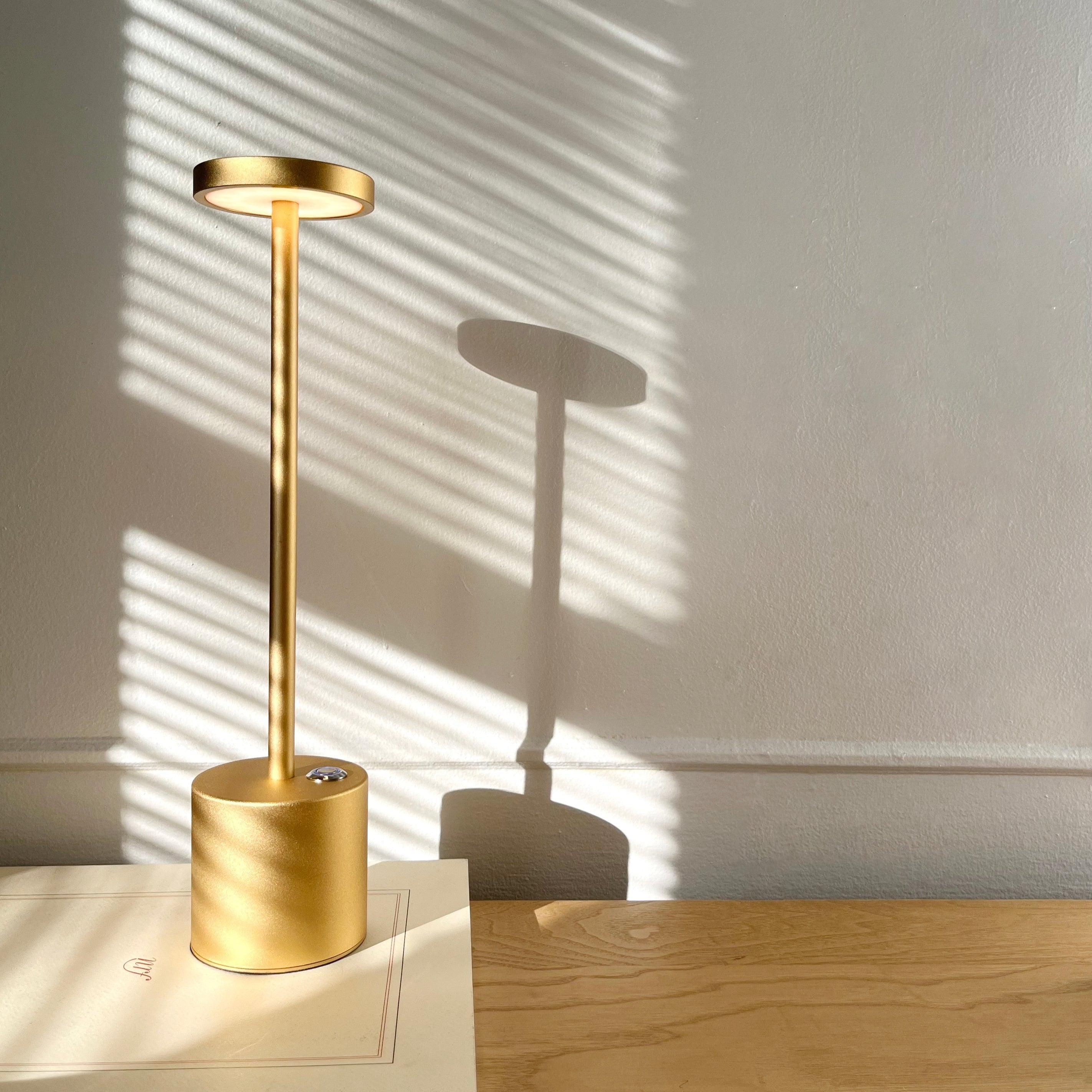 Lampe de table sans fil rechargeable LED aluminium dimmable IP54 extérieur intérieur terrasse | Restfield