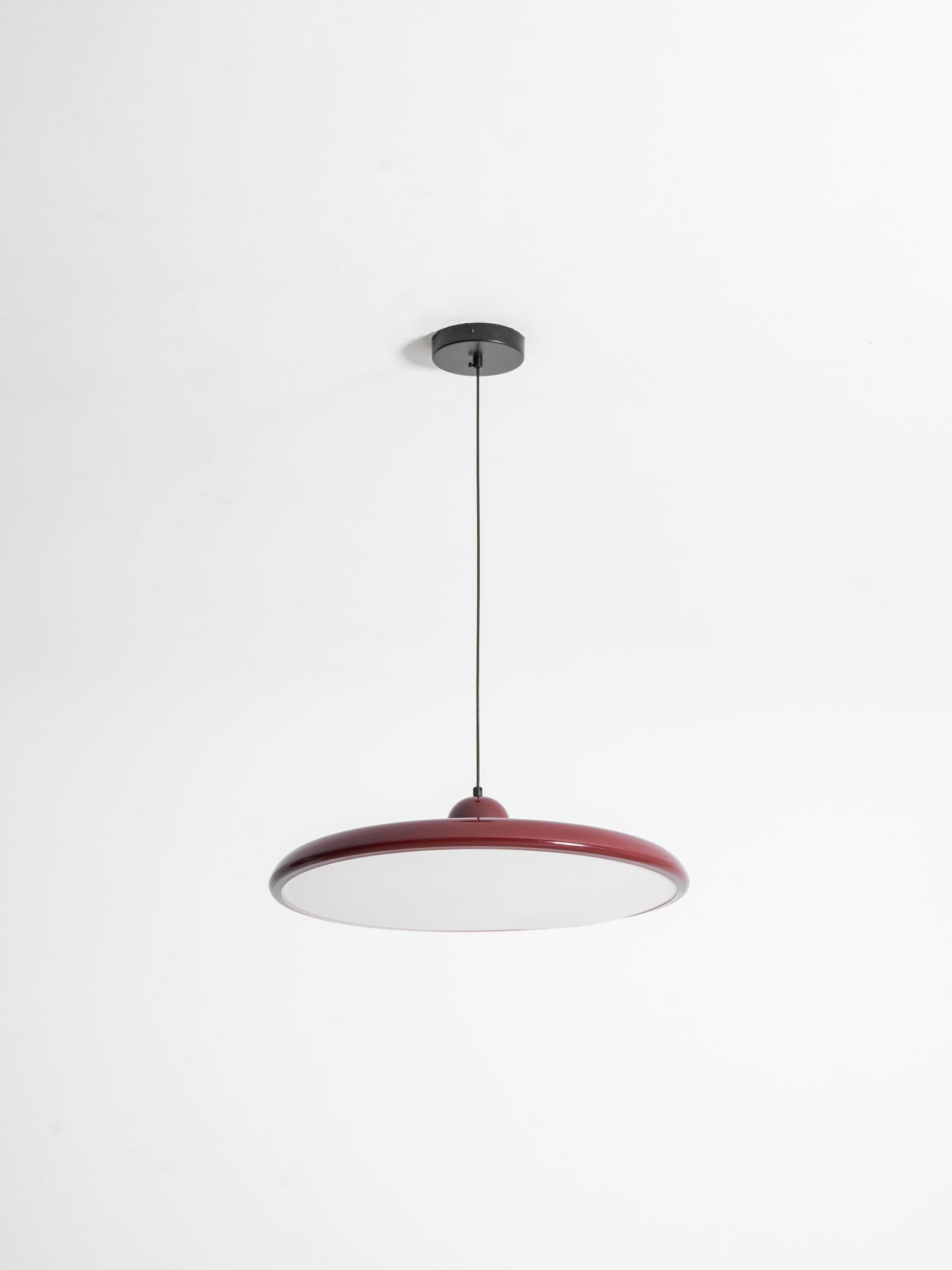 Ronde LED Hanglamp Lola – Minimalistisch Metaal & Acryl Disk Design – Dimbaar – Ø30/40/50cm – 3 Kleurtemperaturen – 150cm Verstelbare Kabel | Sansoti