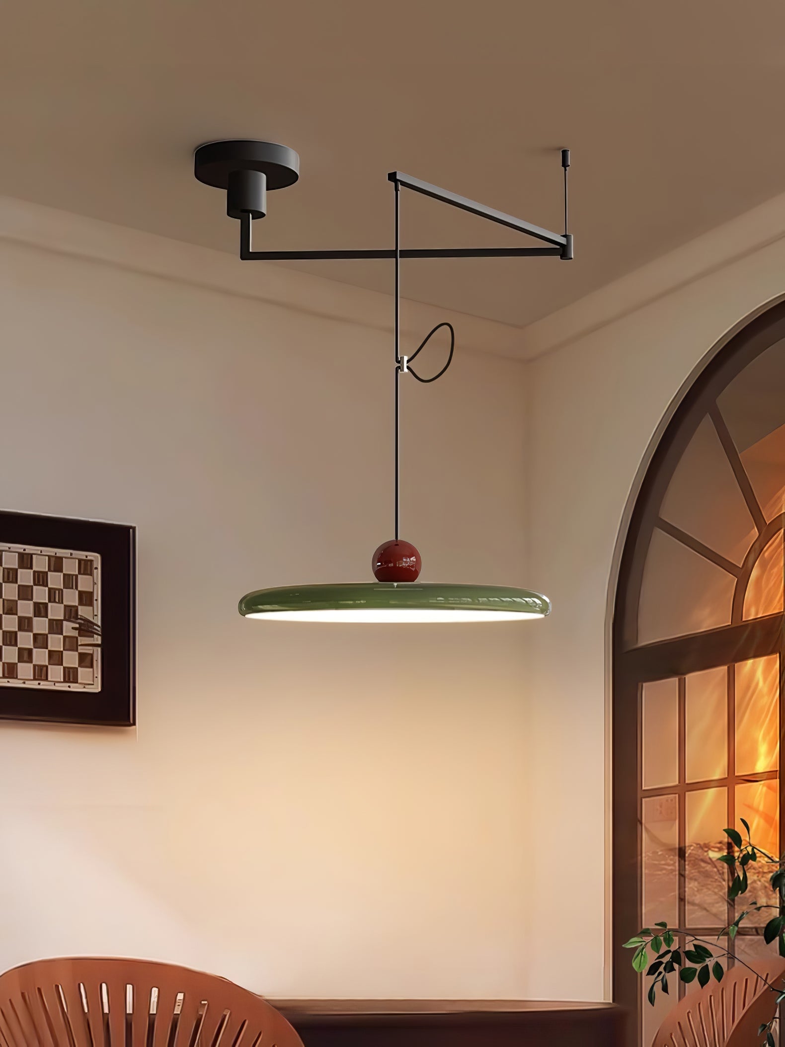 Mid-Century Swing Hanglamp — Kinetisch Design met Zwevende Schijf & Contragewicht | Verstelbare Armlamp voor Moderne Eetkamers en Creatieve Werkruimtes | Integrale LED | Sansoti