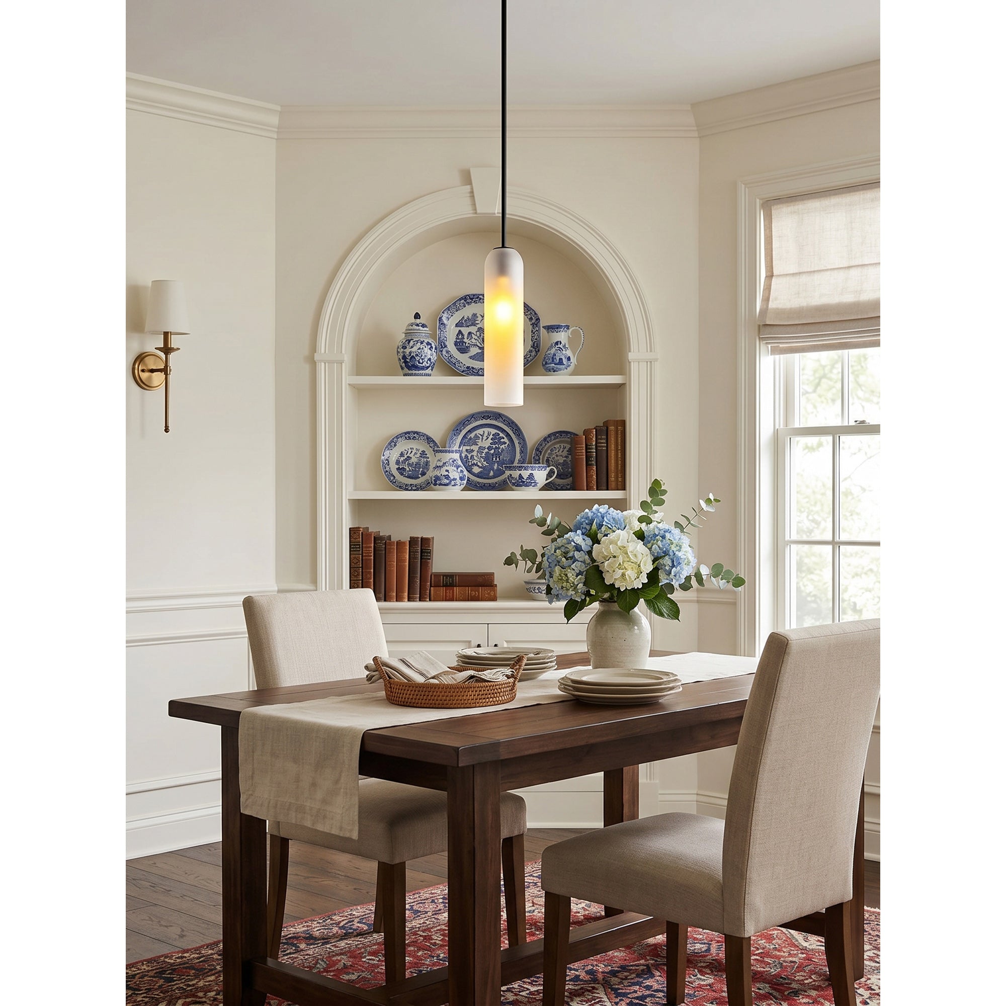 Glazen Hanglamp met Lange Buis – Mondgeblazen Glas Zwart of Goud Finish 10cm Diameter | Sansoti