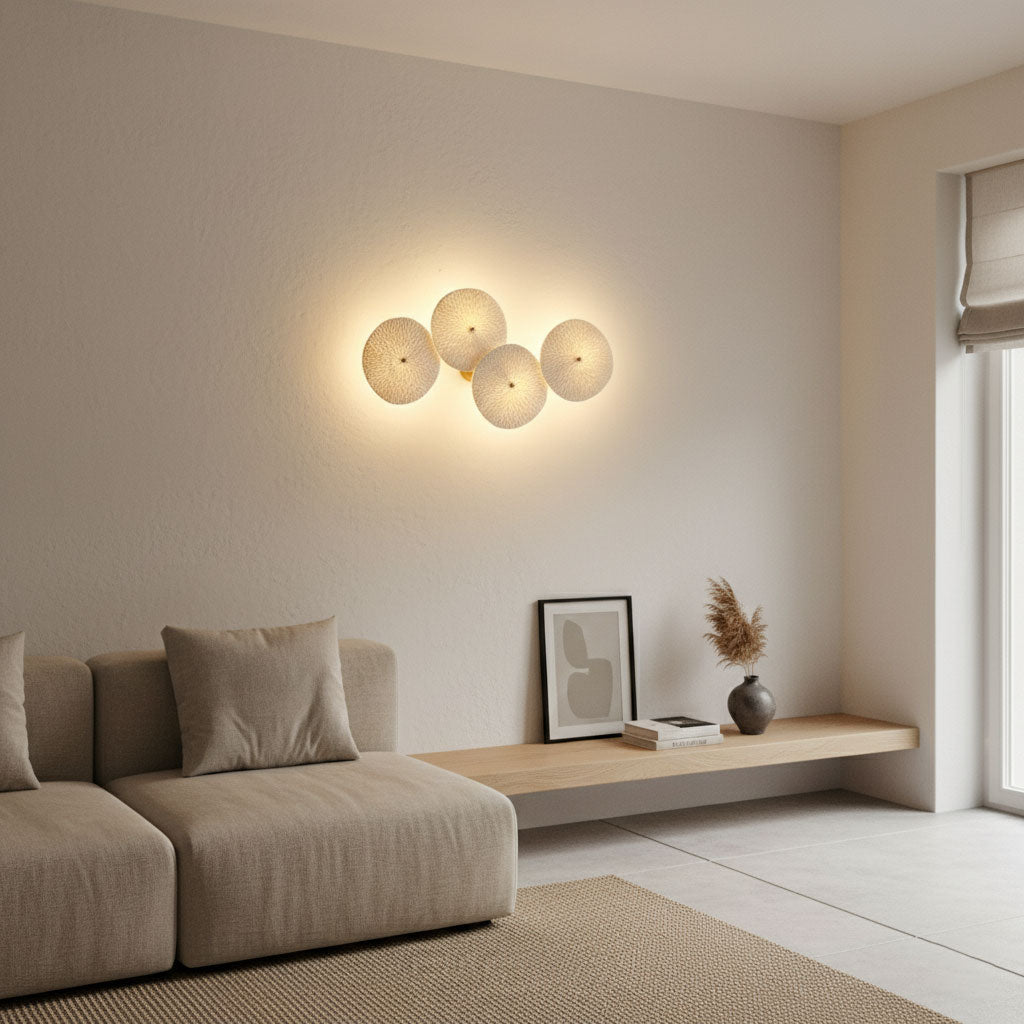 Keramische Lotusbloem Wandlamp met Gouden Armatuur – Cascade Lichteffect voor Stijlvolle Verlichting | Sansoti