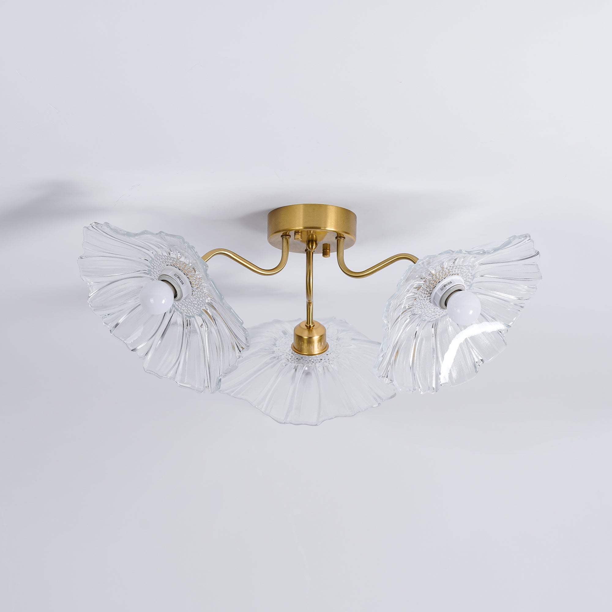 Glazen Plafondlamp met Bladmotief – 3, 5 of 6 Lichtpunten – Gouden Armatuur met Helder of Roze Matglas | Sansoti