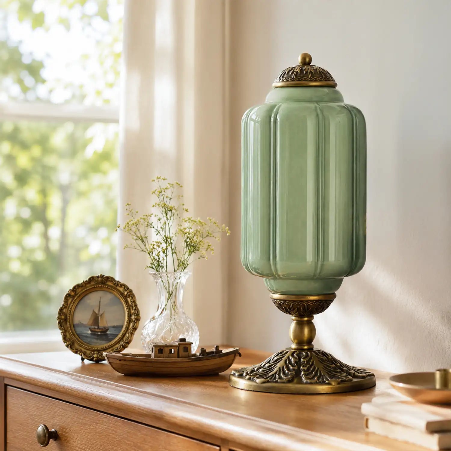 Retro Tafellampen met Getextureerd Crèmekleurig Glas – Franse Vintage Stijl met Messing of Zwart Frame | Sansoti