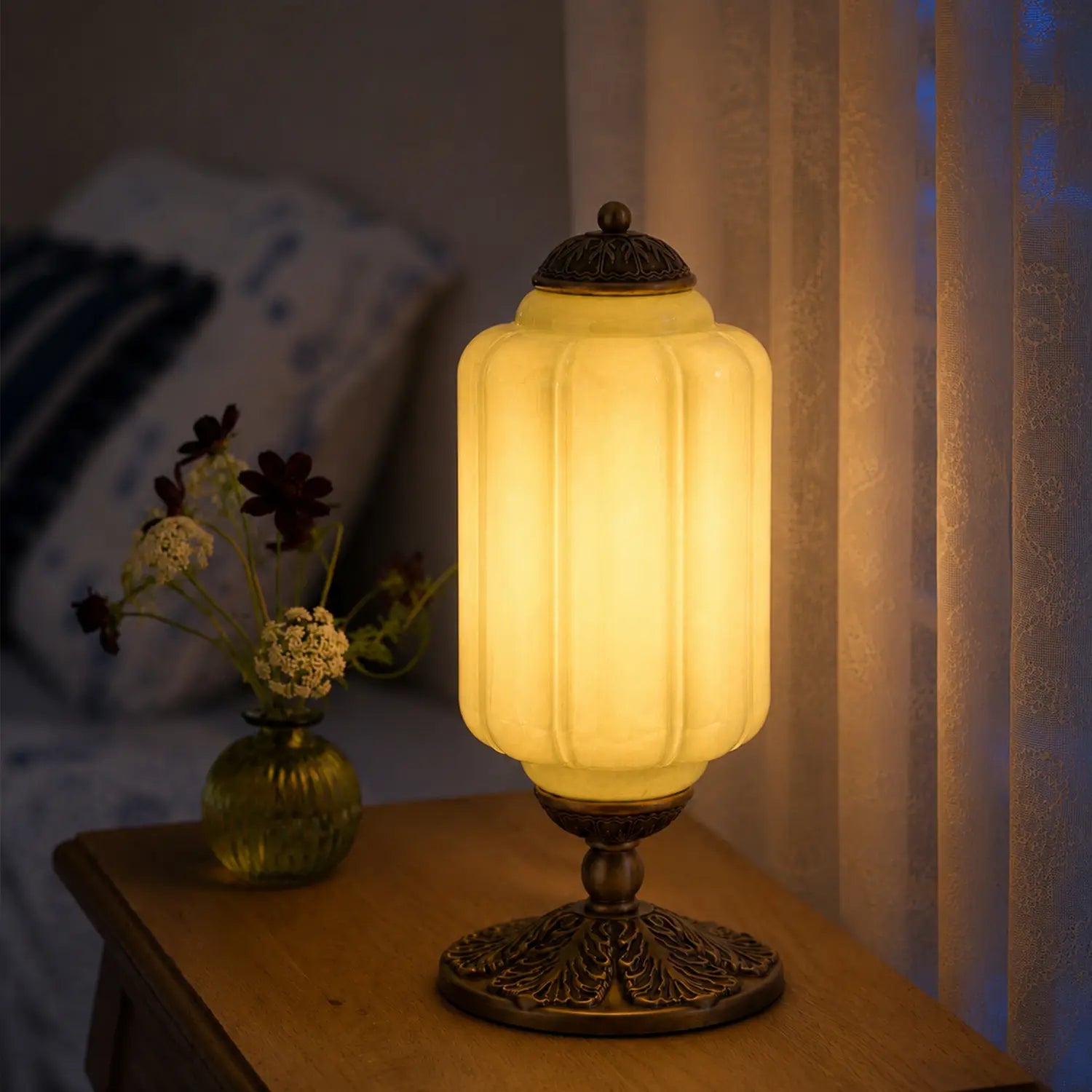 Retro Tafellampen met Getextureerd Crèmekleurig Glas – Franse Vintage Stijl met Messing of Zwart Frame | Sansoti