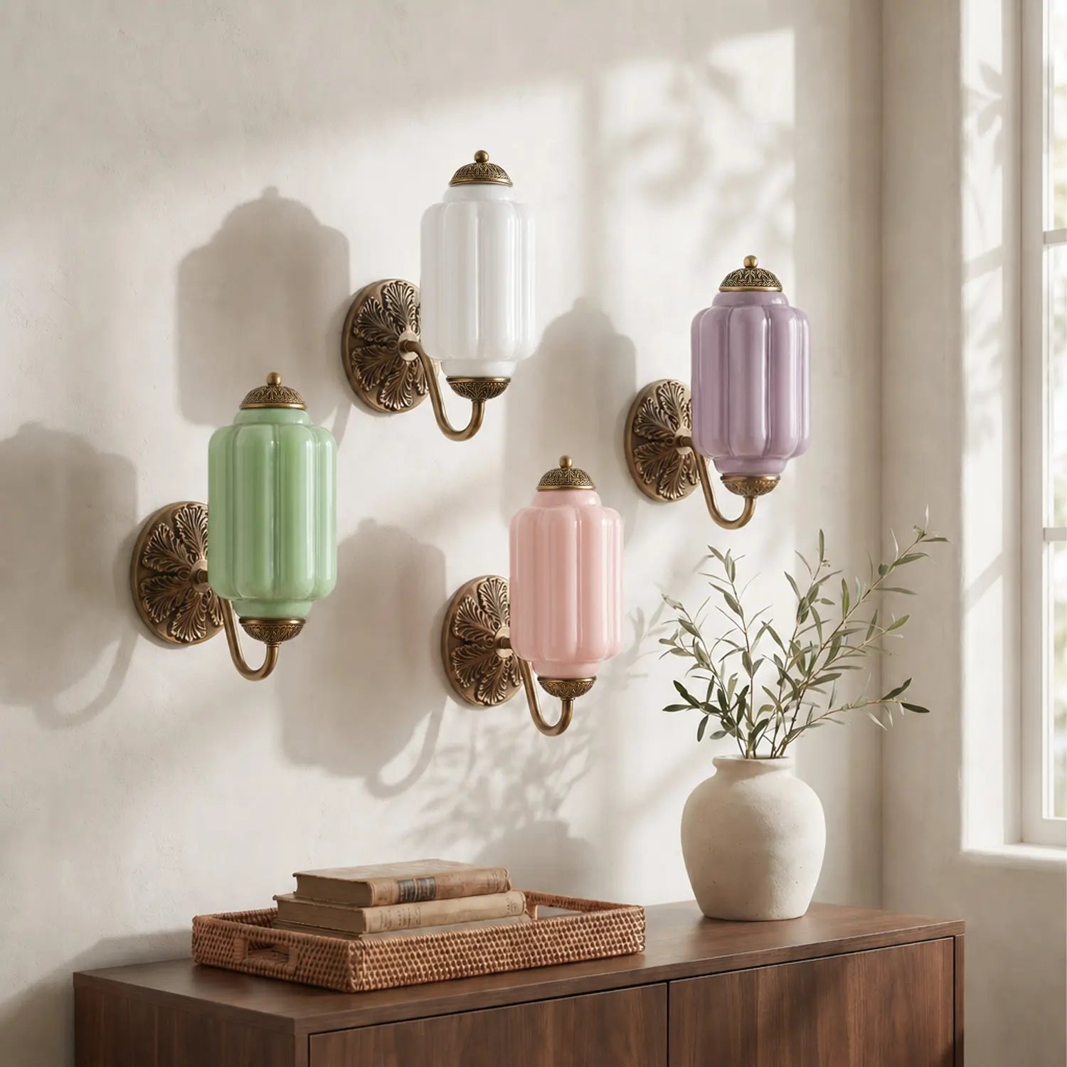Vintage Wandlamp met Melkglas en Geolied Messing – Klassieke Retro Verlichting voor Hal, Slaapkamer, Woonkamer | Sansoti