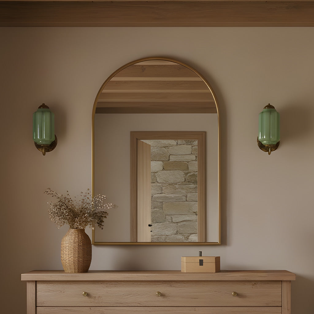 Vintage Wandlamp met Melkglas en Geolied Messing – Klassieke Retro Verlichting voor Hal, Slaapkamer, Woonkamer | Sansoti