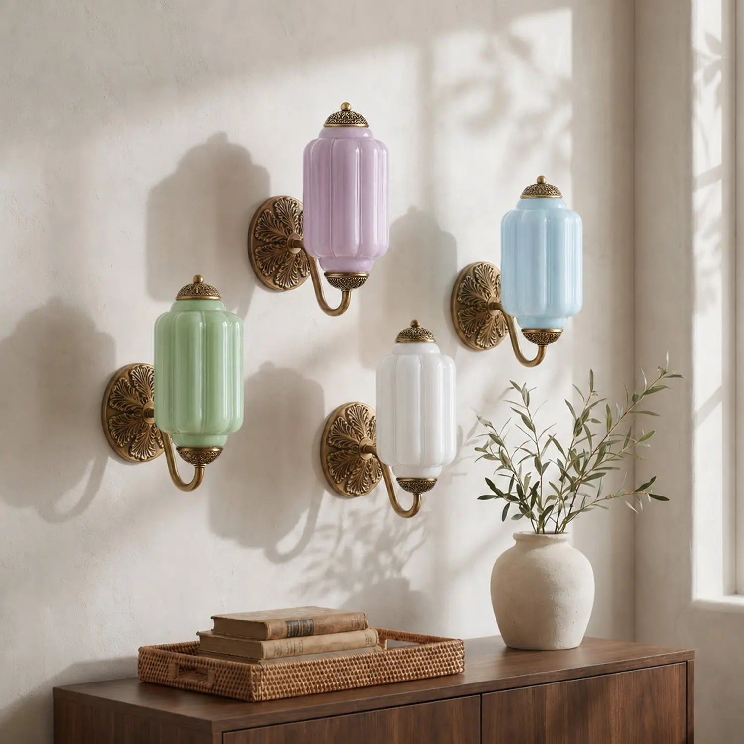 Vintage Wandlamp met Melkglas en Geolied Messing – Klassieke Retro Verlichting voor Hal, Slaapkamer, Woonkamer | Sansoti