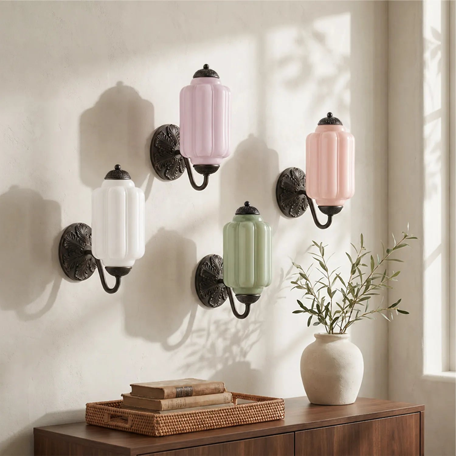 Vintage Wandlamp met Melkglas en Geolied Messing – Klassieke Retro Verlichting voor Hal, Slaapkamer, Woonkamer | Sansoti