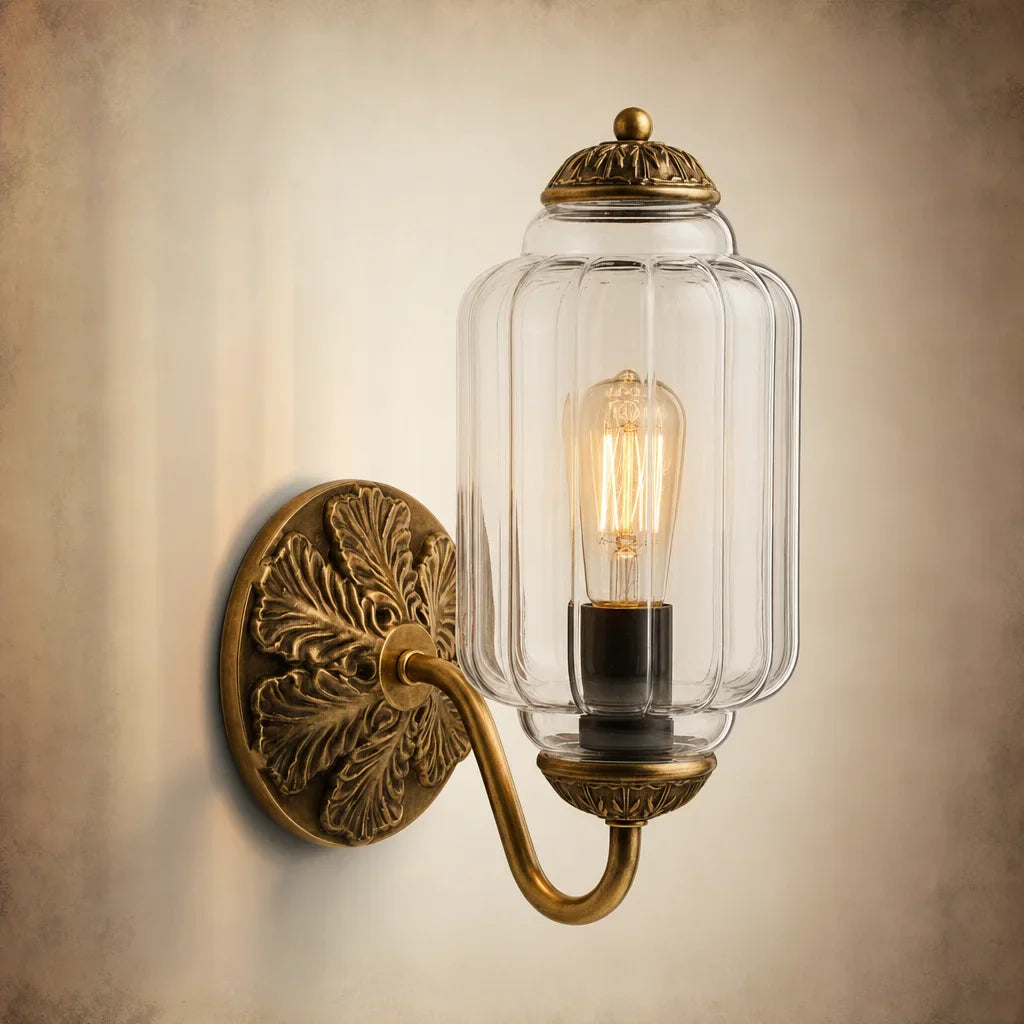 Vintage Wandlamp met Melkglas en Geolied Messing – Klassieke Retro Verlichting voor Hal, Slaapkamer, Woonkamer | Sansoti