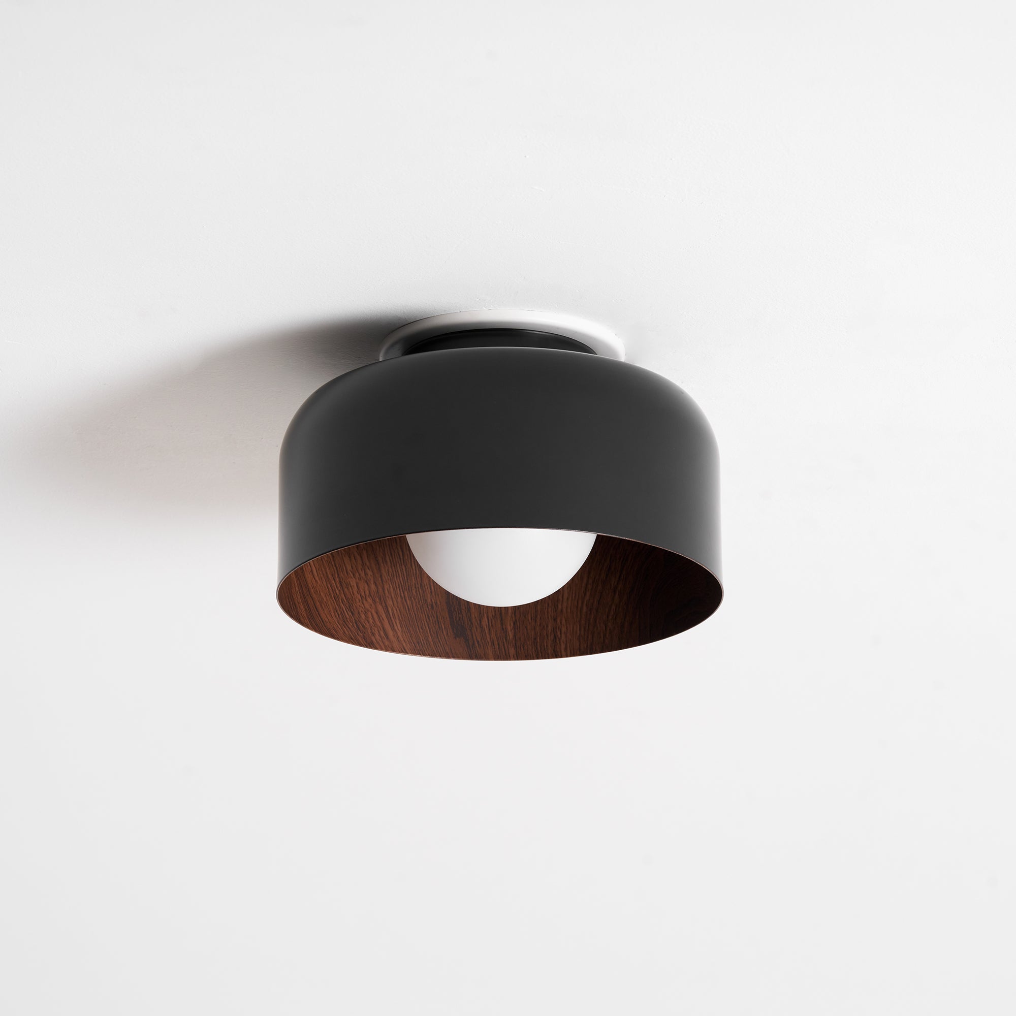 Ronde Plafondlamp met Houtnerf Interieur Glazen Bol ∅22 cm voor Hal Keuken Slaapkamer Wandmontage G9 Fitting | Sansoti