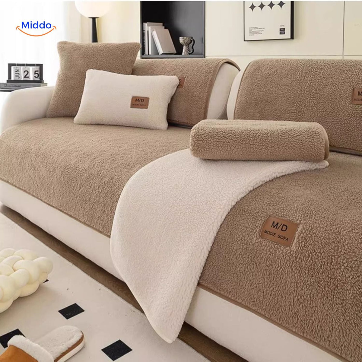 Sofabezug aus Plüsch-Imitatpelz mit rutschfester Sitzschutzauflage für das Wohnzimmer, verschiedene Größen, Kaffee, Beige, Grau, Rosa | Sansoti
