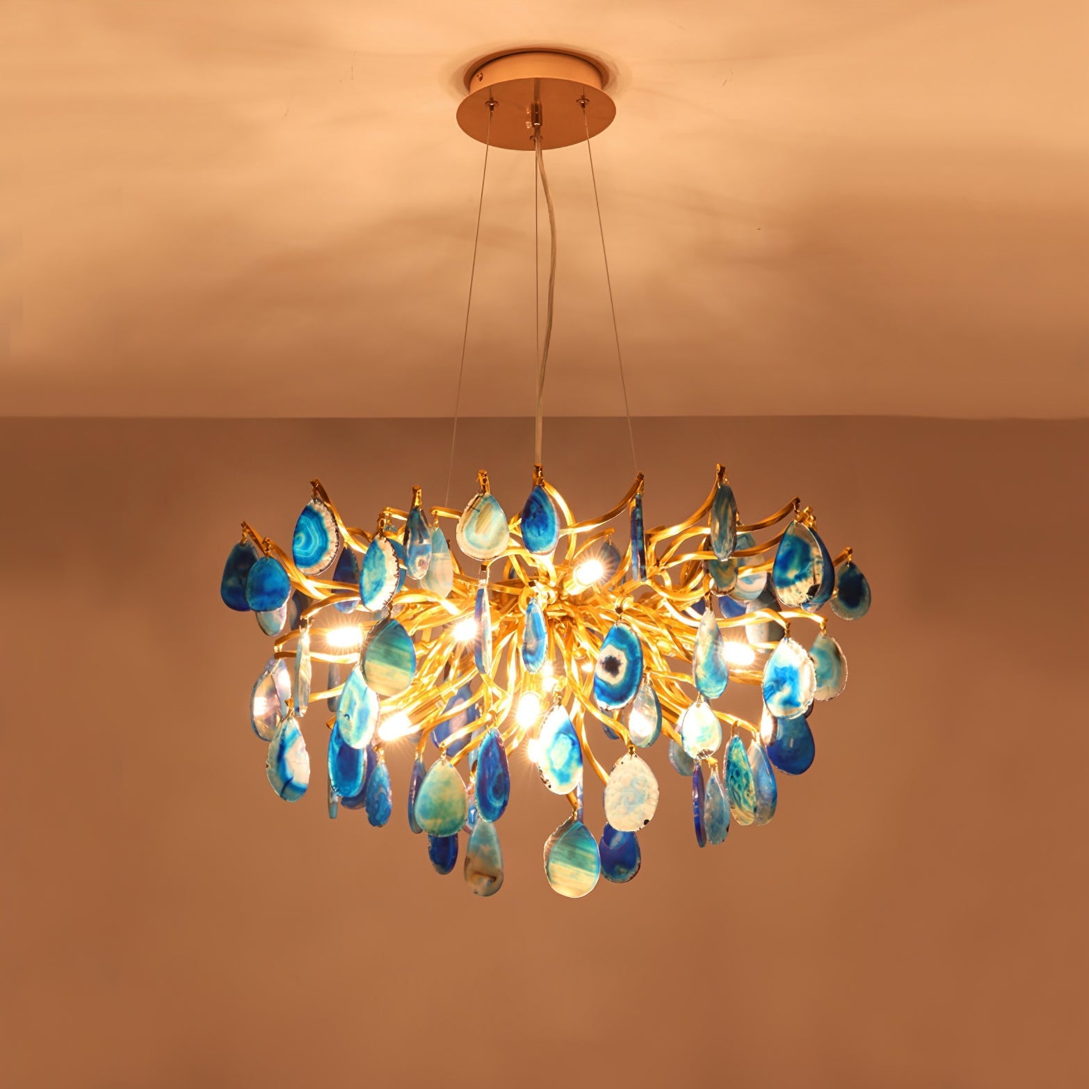 Natuursteen Agaat Kroonluchter met Vergulde Metalen Behuizing - Handgeslepen Schijven Warm Goudkleurige Afwerking 8 of 9 Lichtpunten Luxe Plafondverlichting Exclusief Statement-Piece | Sansoti