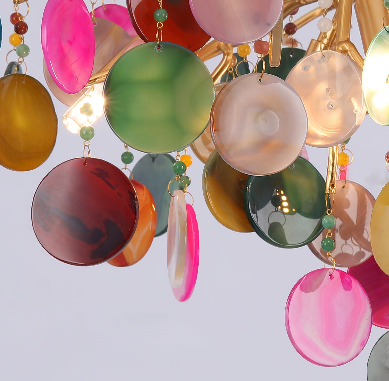Natuursteen Agaat Kroonluchter met Vergulde Metalen Behuizing - Handgeslepen Schijven Warm Goudkleurige Afwerking 8 of 9 Lichtpunten Luxe Plafondverlichting Exclusief Statement-Piece | Sansoti
