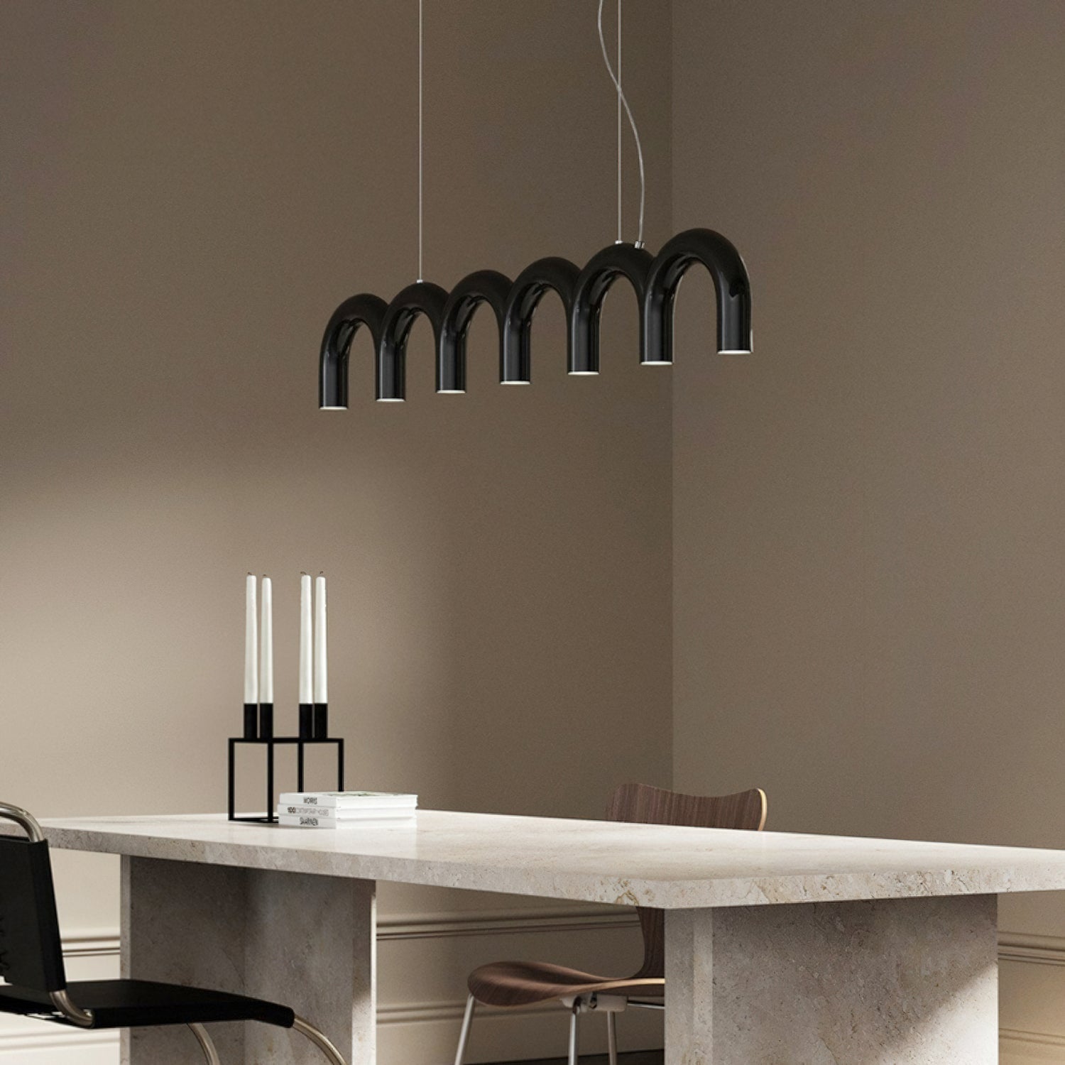 Moderne Kroonluchter met Cirkelvormige M-Bogen – 4, 7 of 9 Lichtpunten in Wit, Zwart of Blauw | Sansoti