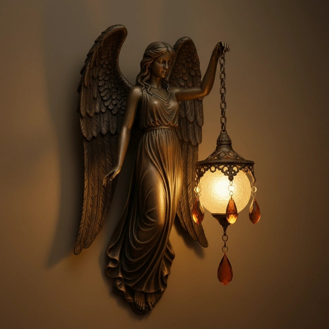 Skulptur-Wandleuchte mit mythologischen Figuren – handgefertigt mit stimmungsvollem Licht für ein behagliches Wohn- und Schlafzimmer | Sansoti