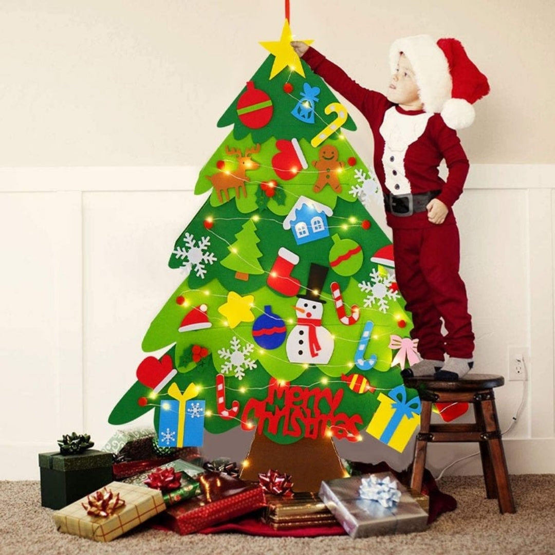 Filz-Weihnachtsbaum-Wandtafel für Kinder 100x35cm mit LED-Beleuchtung und 32 Ornamenten Interaktives Spielzeug | Sansoti