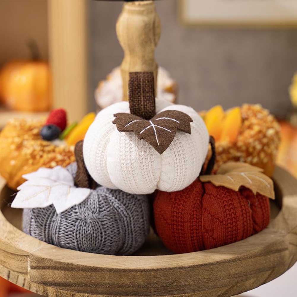 Gehäkeltes Kürbis-Set, 3-teilig, Herbstdekoration, handgefertigt, Textil, Orange, Grau, Weiß, saisonale Tischdekoration | Sansoti