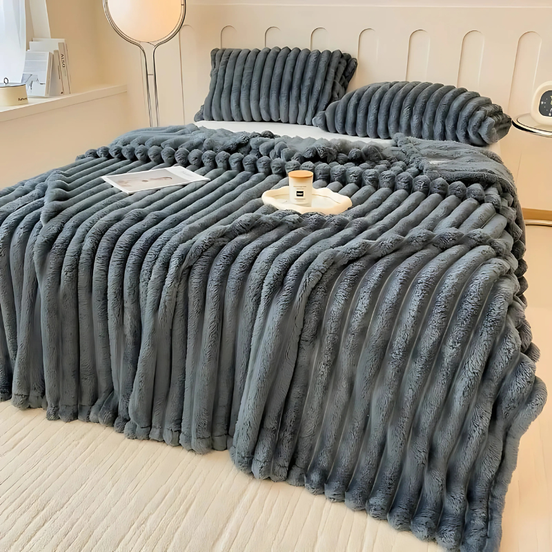 Flannel Throw Blanket, Soft, Plush, Warm and Decorative, Beige, Grey, Blue, Pink, Living Room, Bedroom, Picnic | Sansoti