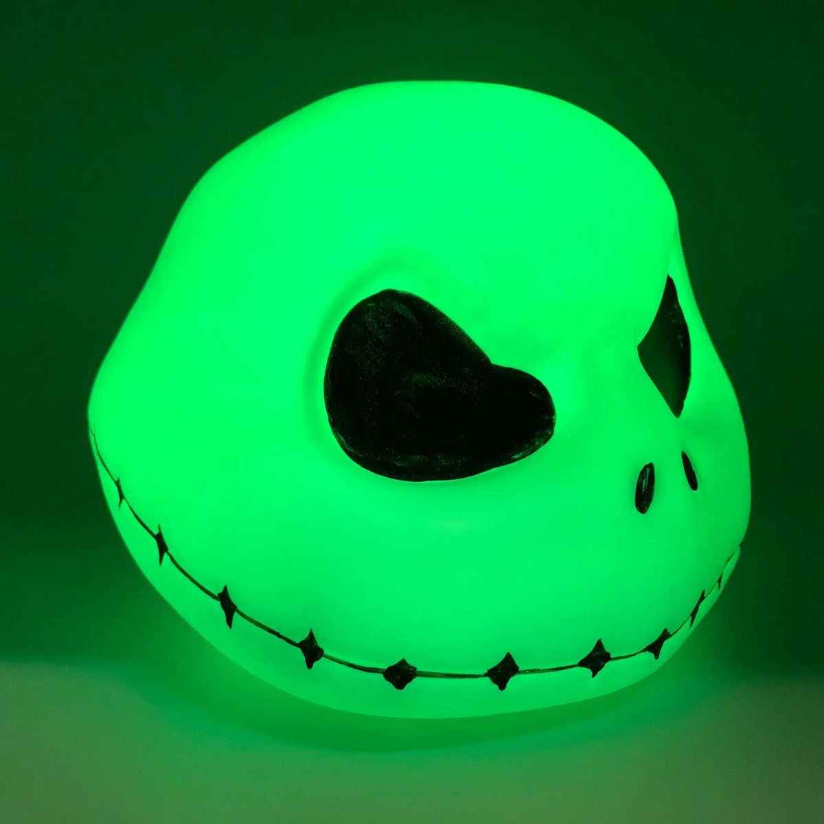 Dekoracyjna lampka nocna z figurką Jacka Skellingtona, kolorowa lampka LED w stylu Halloween, lampka nastrojowa i dekoracja do pokoju dziecięcego | Sansoti