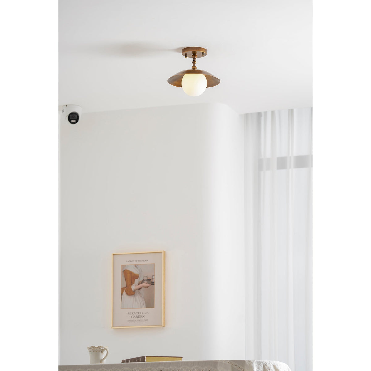 Ceiling Light with Glass Shade and Brass Finish, 25,5 cm, Luxury Decorative Lighting for Hallway, Corridor and Living Room | Sansoti