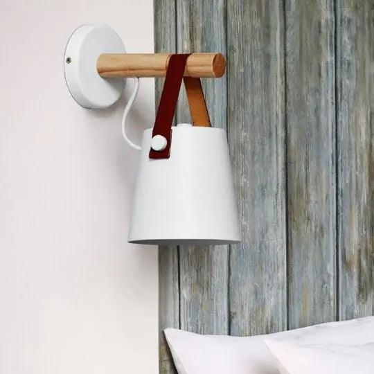 Scandinavische Wandlamp Hout voor Slaapkamer – Minimalistisch Natuurhout Lichtpunt Wit of Zwart | Sansoti