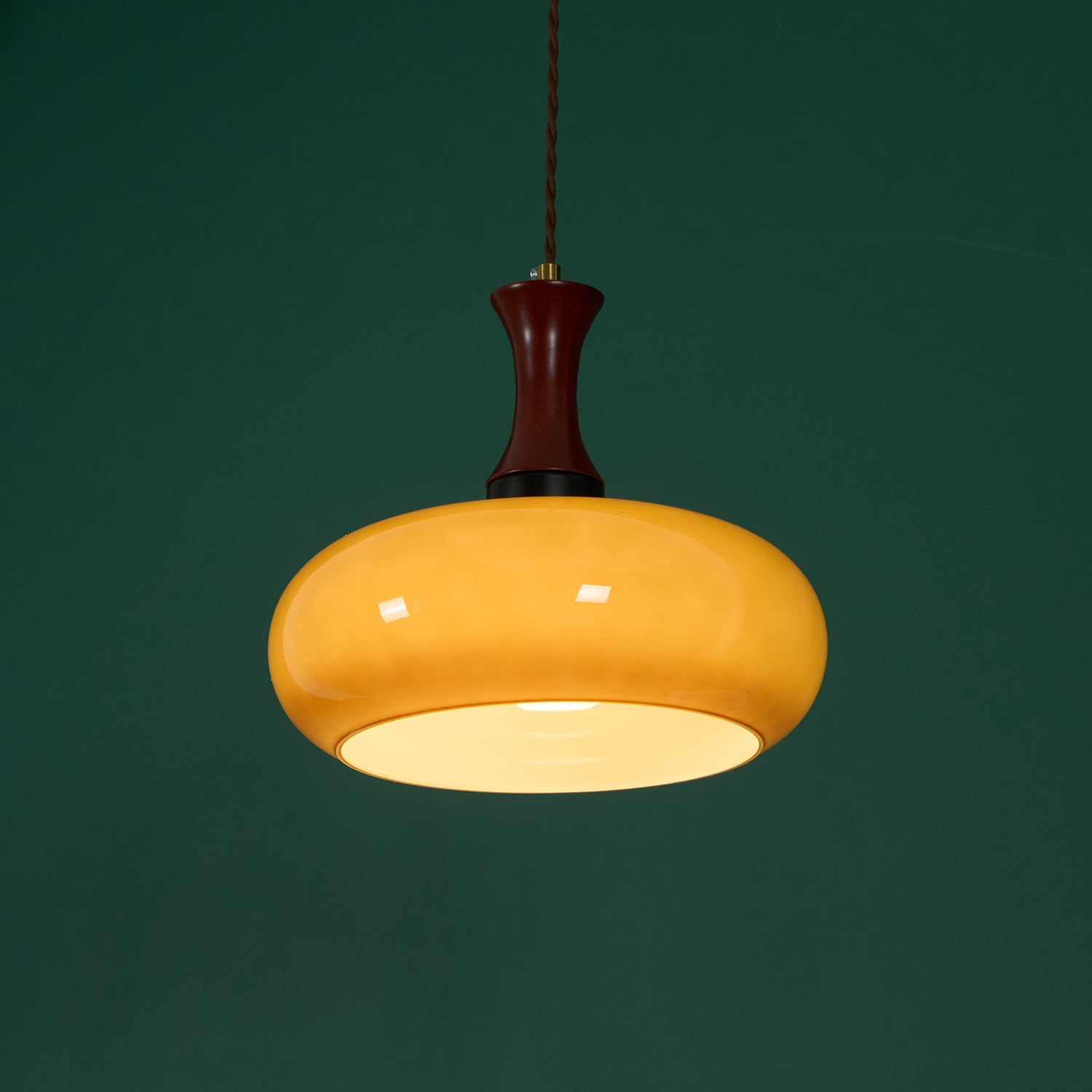 Amber glazen hanglamp – warme sfeerverlichting voor woonkamer en eetkamer | Sansoti