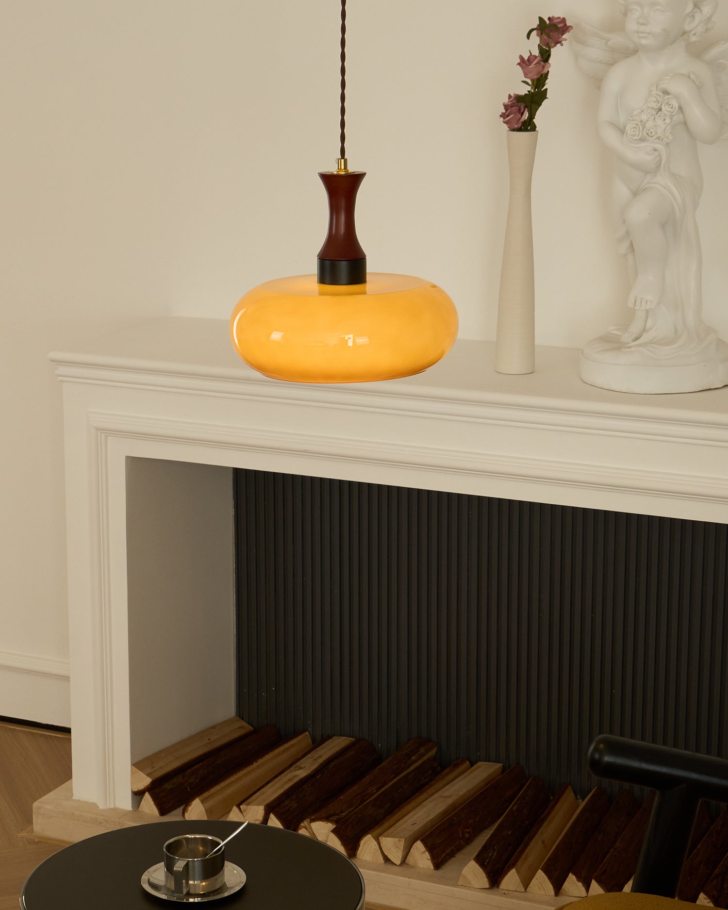 Amber glazen hanglamp – warme sfeerverlichting voor woonkamer en eetkamer | Sansoti