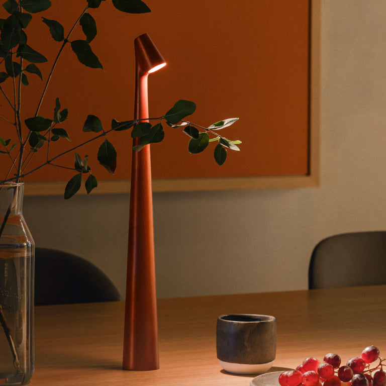 Dimbare LED Tafellamp met Elegante Afwerking en Warm Licht voor Sfeervolle Verlichting in Elke Ruimte | Sansoti