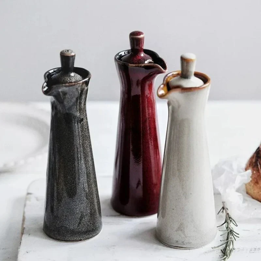 Keramische Oliedispenser met Glanslak 120ml – Elegante Schenktuit voor Olijfolie Azijn op Keukentafel | Sansoti