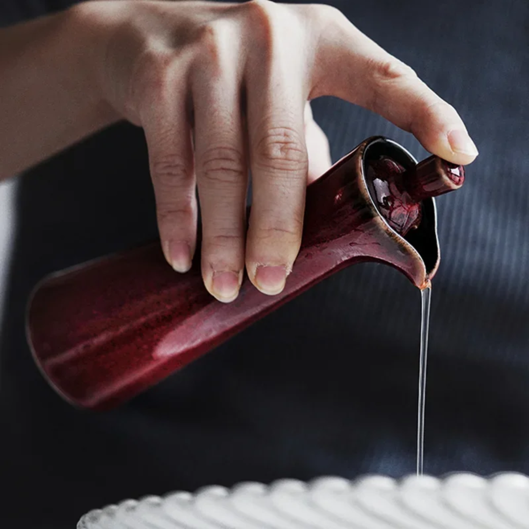 Keramische Oliedispenser met Glanslak 120ml – Elegante Schenktuit voor Olijfolie Azijn op Keukentafel | Sansoti
