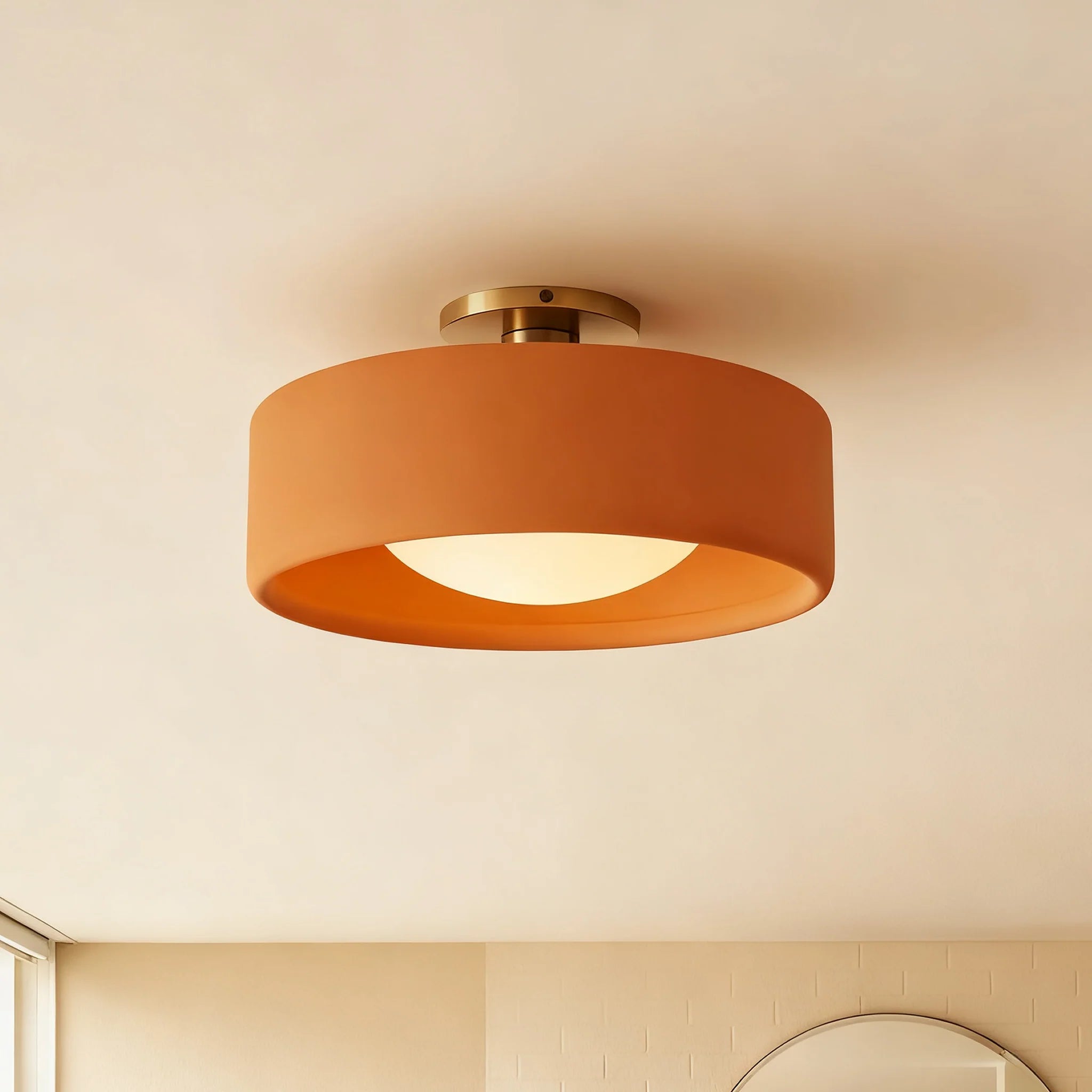 Keramische Plafondlamp Scandinavisch Design met Halfrond Porselein Kap | Sansoti