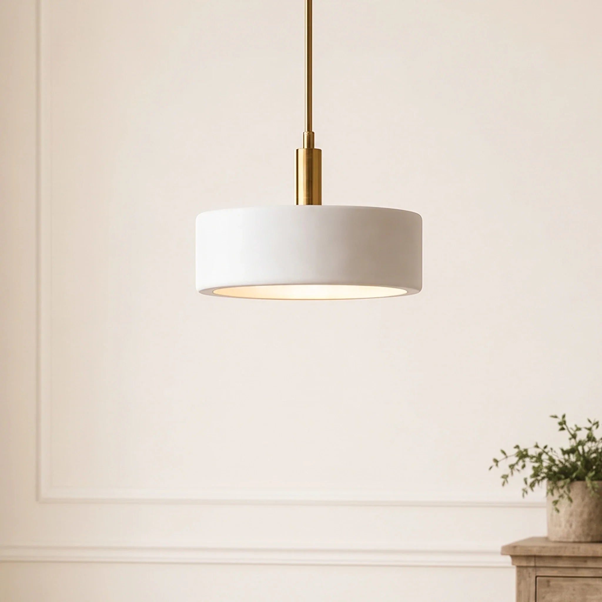 Moderne Witte Porseleinen Hanglamp met Metalen Accent | Scandinavisch Design 14" | Sansoti
