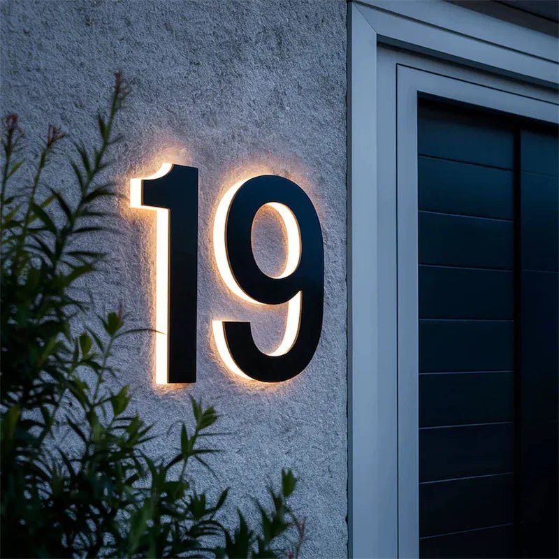 Illuminated Stainless Steel House Numbers for Modern Facades – LED Wall Lighting with IP68 Waterproof Protection & Energy-Efficient Lighting | Sansoti