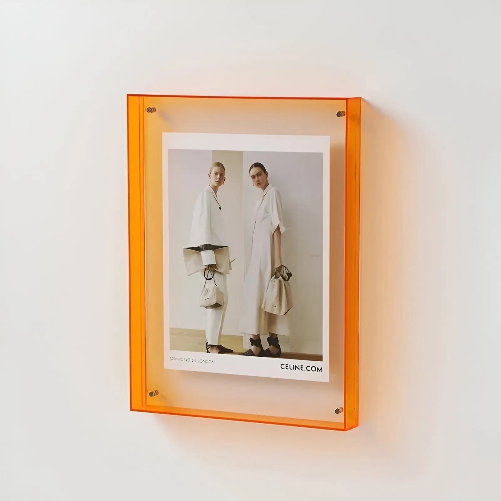 Acryl Fotolijst met Gekleurde Rand – Wand & Tafel – 10 Kleuren – 5 Maten | Sansoti