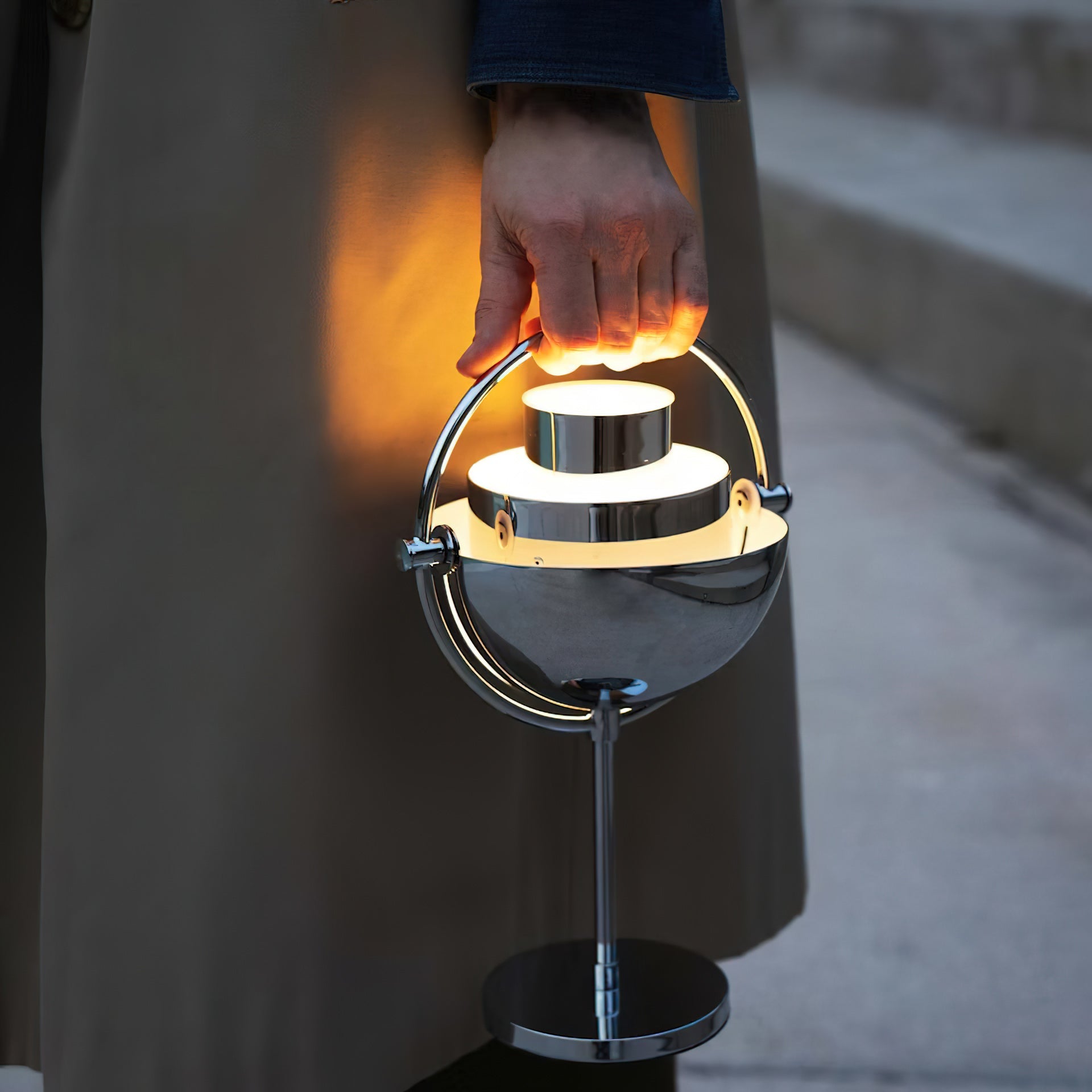 Draagbare Tafellamp met Geïntegreerde LED en USB-Oplaadbare Batterij – Dimbaar 330 Lumen 3000K Modern Design | Sansoti