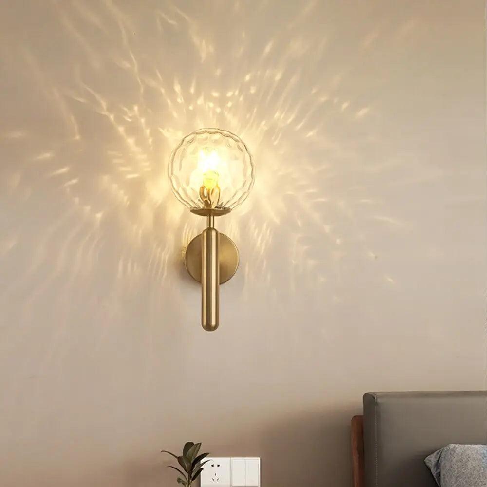 Wandlamp met glazen kap – modern design in goud of zwart met melkglas of ripple-afwerking | Sansoti