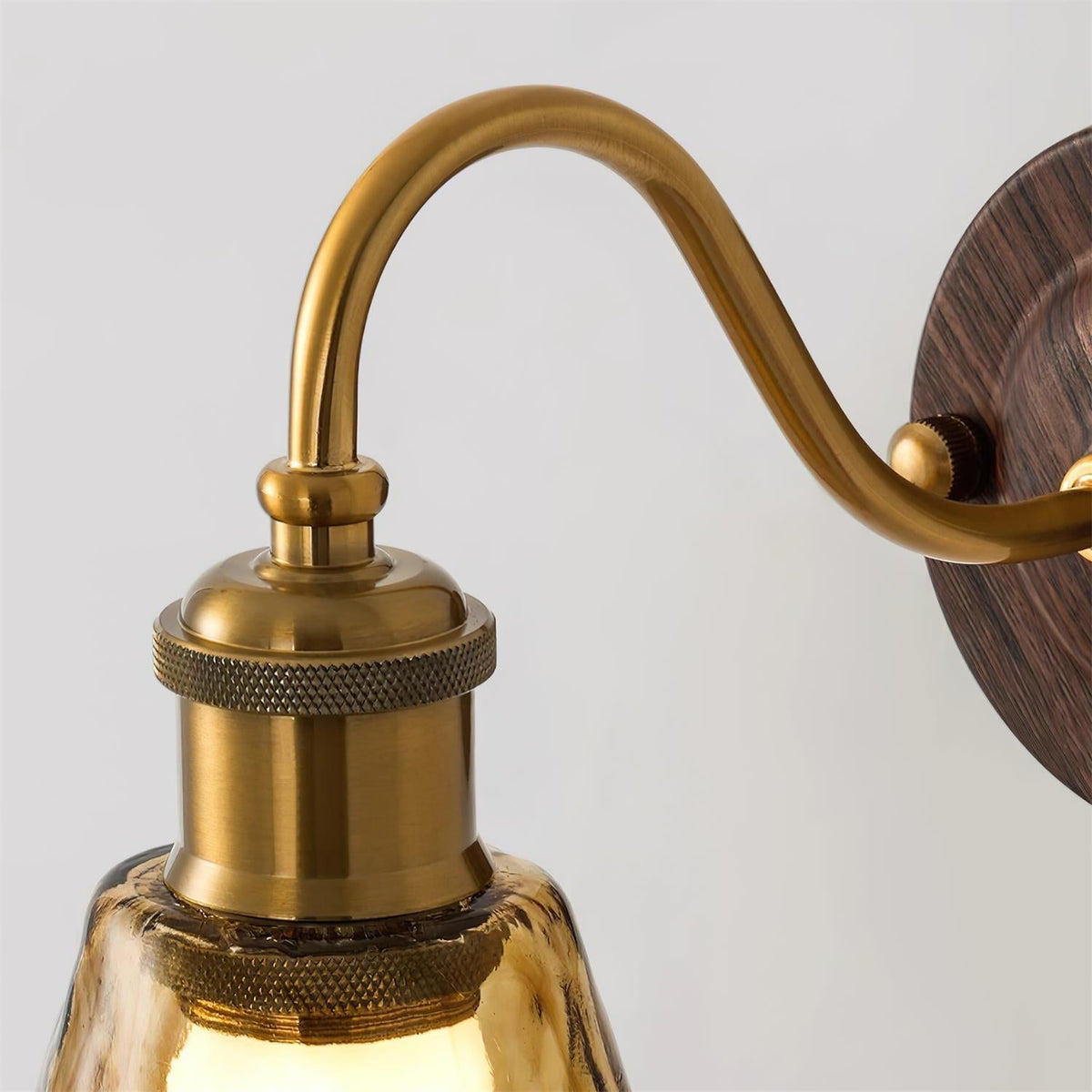 Wandlamp Amber Glas Hout Goud Vintage Metalen Fitting E26 E27 Dimbaar Retro Sfeerlicht Woonkamer Slaapkamer 24cm | Sansoti